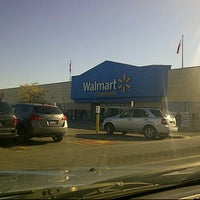 Photo prise au Walmart Supercentre par Philip C. le10/4/2011