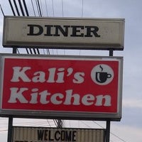 Foto tirada no(a) Kali&amp;#39;s Kitchen por Simon L. em 4/28/2012