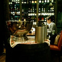 Photo taken at ボナペティートパパ 笹塚店 by Sayoko M. on 12/28/2011