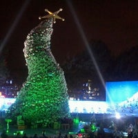Photo taken at Wholiday Tree Lighting by Rapha R. on 12/20/2011