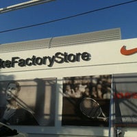 Nike Factory Store - Av Revolución 203 Col. Analco