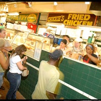 Foto tomada en Chuckie&amp;#39;s Fried Chicken  por Naptown . el 1/24/2012