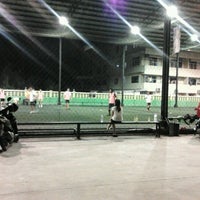 Photo taken at Top Futsal by ต้อม ค. on 8/10/2012
