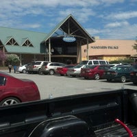 รูปภาพถ่ายที่ Knoxville Center Mall โดย Aaron G. เมื่อ 3/22/2012
