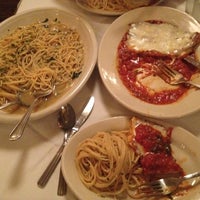 Photo taken at Carmine&amp;#39;s Italian Restaurant by Daniel G. on 8/22/2012