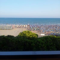 Das Foto wurde bei Hotel Europa Lignano Sabbiadoro von Gianfranco D. am 8/25/2012 aufgenommen