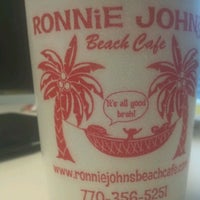 Photo taken at Ronnie Johns Beach Cafe by Justin Y. on 3/12/2012