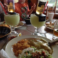 5/21/2012 tarihinde Leticia S.ziyaretçi tarafından La Torre Mexican Restaurant'de çekilen fotoğraf