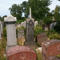 Photo taken at Oak Woods Cemetery by Aughty V. on 6/30/2012