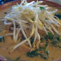 3/3/2012にChristine J.がStreet Food Asiaで撮った写真