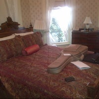 Photo taken at Hennessey House B&amp;amp;B by mark m. on 9/7/2012