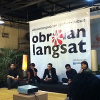 Photo taken at Rumah Langsat by Sutradani L. on 2/14/2012