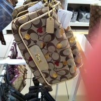 nearest coach outlet to me