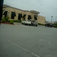 Photo taken at Zaxby&amp;#39;s Chicken Fingers &amp;amp; Buffalo Wings by Eric R. on 4/21/2012