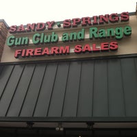 Снимок сделан в Sandy Springs Gun Club And Range пользователем Alex H. 8/18/2012