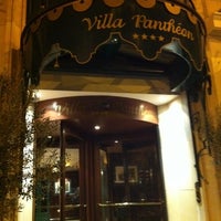 Photo taken at Hotel Villa Pantheon by Tarn M. on 8/3/2011