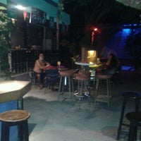 Foto diambil di East Timor Backpackers Hostel &amp;amp; Bar oleh Dan C. pada 6/27/2012