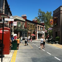 Photo taken at Baker Street Universal Studios Hollywood by Alex K. on 6/27/2012