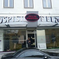 Photo taken at Pelze Pospisil by Philipp P. on 8/30/2011