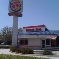 Photo taken at Burger King by Porfirio S. on 6/5/2012