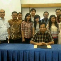 Photo taken at Institut Bisnis Nusantara (IBN) by Ali K. on 11/28/2011