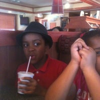 Photo taken at Pizza Hut by Marcus S. on 9/16/2011