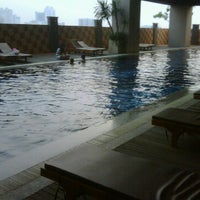Photo taken at Swiming pool best western apartement by Fransky T. on 11/14/2011