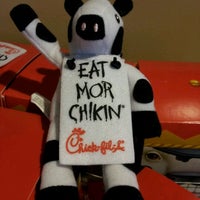 Photo taken at Chick-fil-A by Cesar C. on 12/8/2011