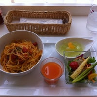 Photo taken at natural cafe CLEA (ナチュラルカフェ クレア) 川崎店 by marinejumbo on 8/11/2011