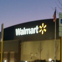 Photo taken at Walmart Supercenter by Melissa Lyn Y. on 12/10/2011