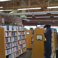 7/3/2011にStacy M.がTime Tested Booksで撮った写真