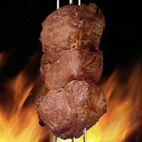 รูปภาพถ่ายที่ Vivano Steakhouse โดย Vivano S. เมื่อ 3/6/2012