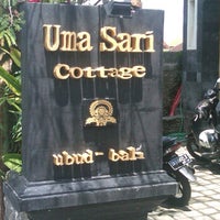 Photo taken at UMA SARI COTTAGE by Tommy B. on 8/30/2012