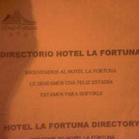 Foto diambil di Hotel La Fortuna oleh Lupe L. pada 12/25/2011