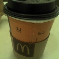 Photo taken at McDonald&amp;#39;s by Gustavo T. on 11/18/2011