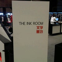 Photo taken at The Ink Room 文字墨坊 (City Harvest Church) by Damien Y. on 3/31/2012