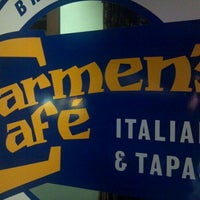 รูปภาพถ่ายที่ Carmen&amp;#39;s Cafe โดย Dancefestopia เมื่อ 9/24/2011