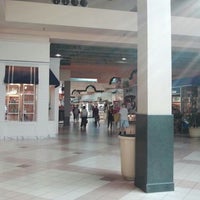 Foto tirada no(a) DeSoto Square Mall por Jose R. em 12/16/2011