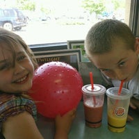 Photo taken at Burger King by Trina B. on 5/6/2012
