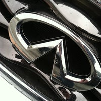 รูปภาพถ่ายที่ INFINITI of Norwood โดย Benjamin เมื่อ 4/28/2011