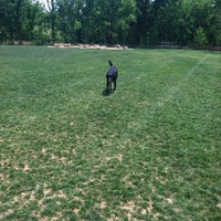 รูปภาพถ่ายที่ Eberwein Dog Park โดย Katie R. เมื่อ 6/7/2012