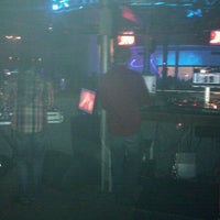 Photo taken at Suite Nightclub Milwaukee by Kevin on 8/13/2011