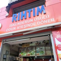Photo taken at Rıhtım Döner by Baki K. on 9/13/2012