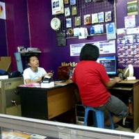 7/28/2012 tarihinde Angga D.ziyaretçi tarafından Gadget Shop'de çekilen fotoğraf
