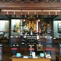 Photo taken at Templo Budista Higashi Honganji by Michele Y. on 3/4/2012
