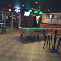 รูปภาพถ่ายที่ Crossroads Bar and Grill โดย Amy ♥️ B. เมื่อ 1/23/2012