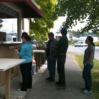 Photo taken at Lect&amp;#39;s Soup Stop by Meganne H. on 9/13/2011