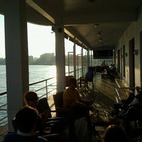 Das Foto wurde bei Real Club Marítimo de Santander von Ivan M. am 9/25/2011 aufgenommen