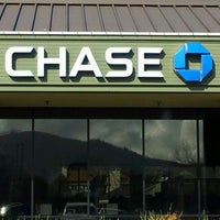 Photo taken at Chase Bank by Zakhi ©. on 3/11/2012
