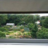 St Mary S Secret Garden Hackney 2 Tips